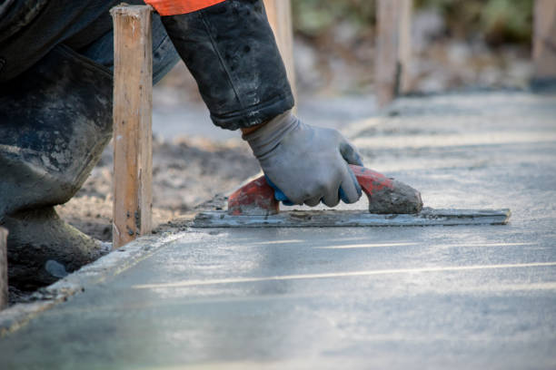 Best Concrete Walkway Installation  in Oak Point, TX